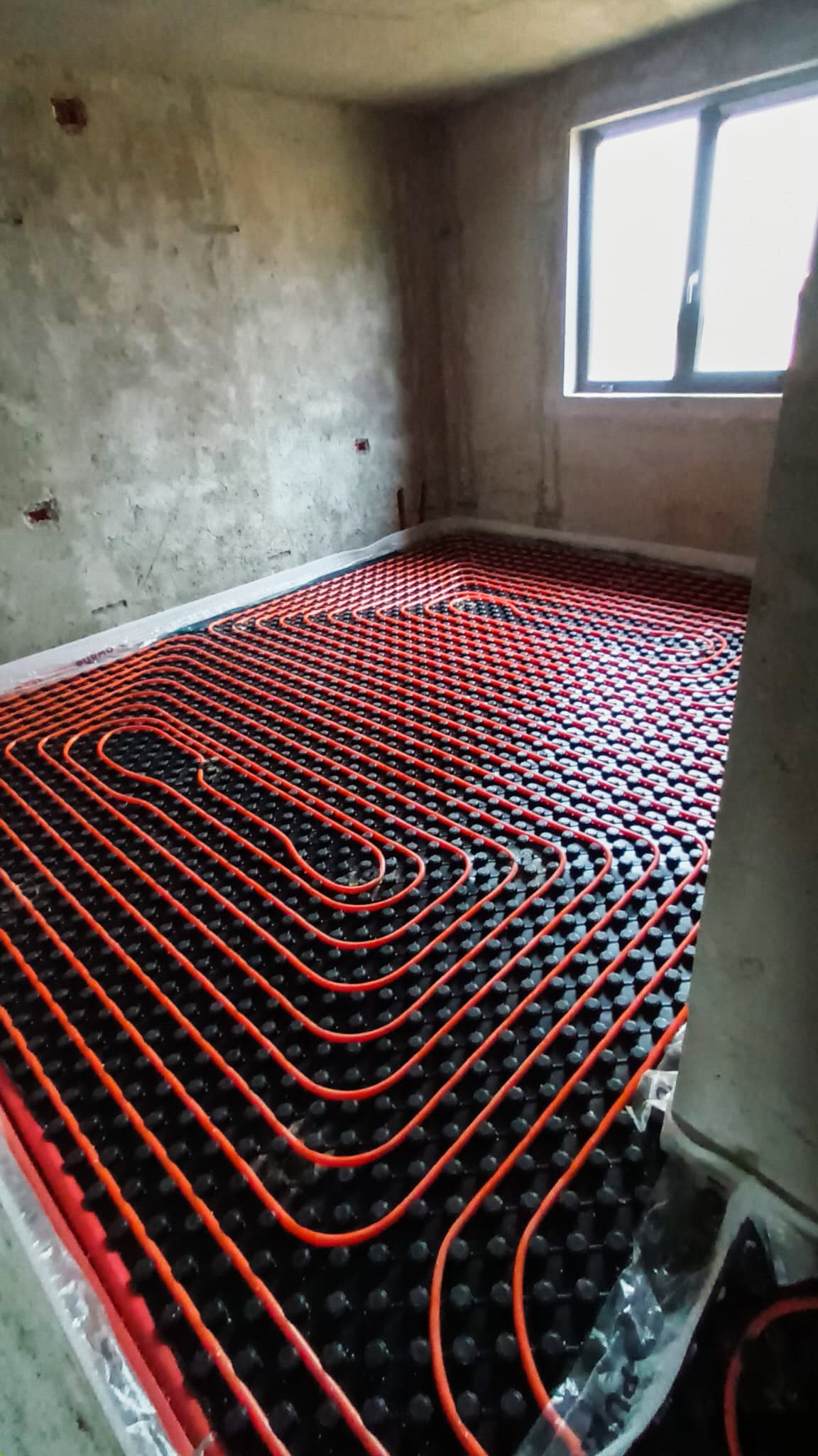 Încălzire în Pardoseală: Soluția Perfectă pentru Confort și Eficiență Energetică